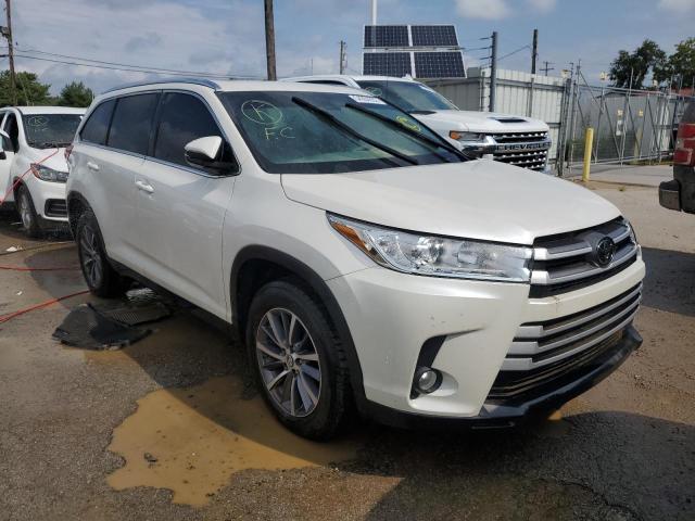 Photo 1 from auction – 2019 TOYOTA HIGHLANDER with VIN 5TDJZRFH7KS591018