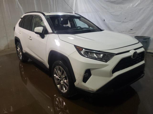 TOYOTA RAV4 XLE P 2019 with VIN 2T3A1RFV2KW002467 - Photo from auction