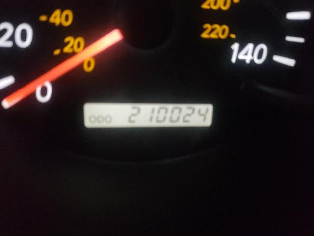 Photo 8 from auction – 2004 TOYOTA HIGHLANDER with VIN JTEEP21A840062171