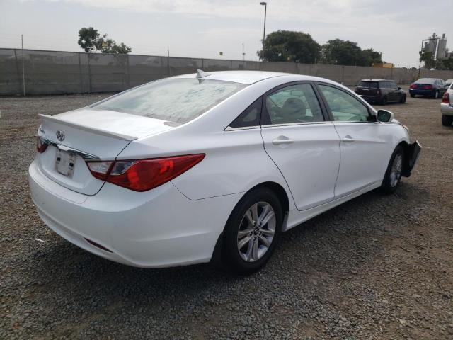Photo 4 from auction – 2013 HYUNDAI SONATA GLS with VIN 5NPEB4AC7DH604296