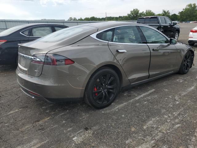 Photo 4 from auction – 2015 TESLA MODEL S 90 with VIN 5YJSA1V27FF098055