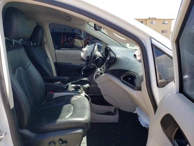 Photo 5 from auction – 2019 CHRYSLER PACIFICA T with VIN 2C4RC1EG2KR746968