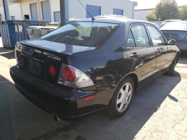 Photo 4 from auction – 2001 LEXUS IS 300 with VIN JTHBD182410015304