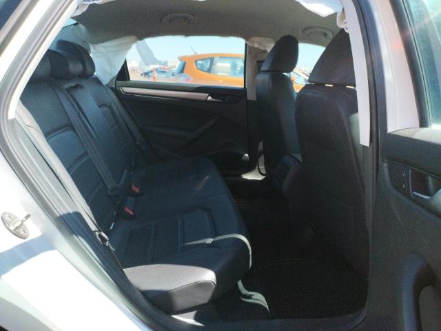 Photo 6 from auction – 2015 VOLKSWAGEN PASSAT S with VIN 1VWAT7A30FC106921