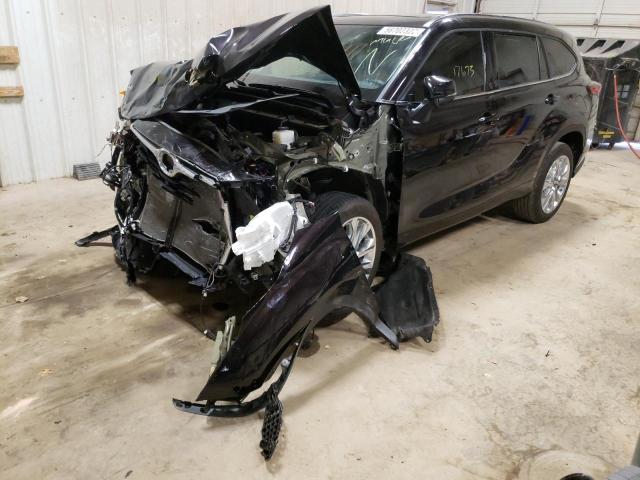 Photo 2 from auction – 2021 TOYOTA HIGHLANDER with VIN 5TDYZRAH3MS067941