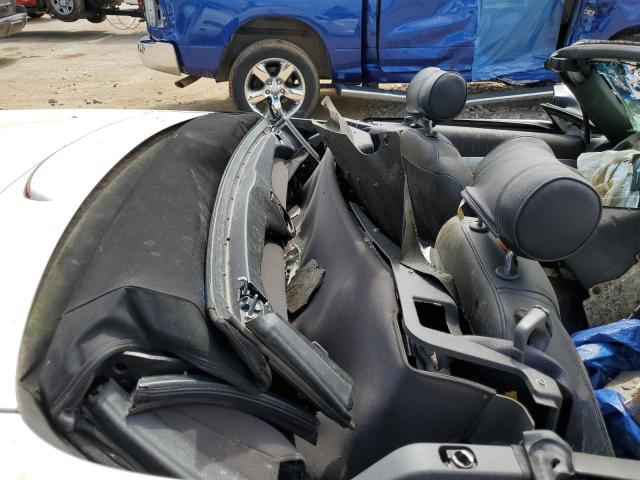 Photo 6 from auction – 2002 FORD THUNDERBIR with VIN 1FAHP60A52Y129260
