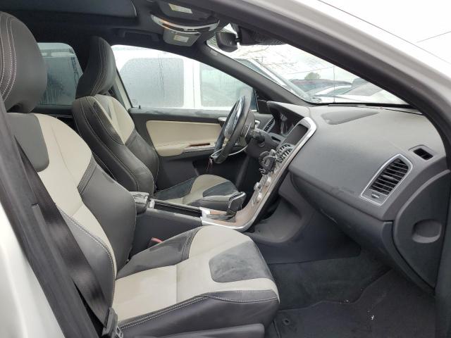 Photo 5 from auction – 2015 VOLVO XC60 T6 PL with VIN YV449MDM9F2632744