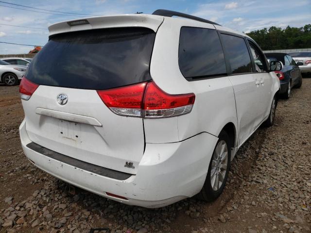Photo 4 from auction – 2013 TOYOTA SIENNA LE with VIN 5TDJK3DC6DS069637