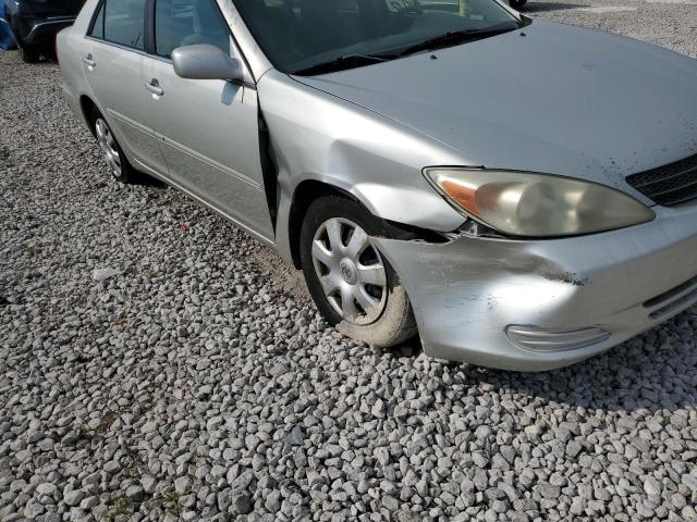 Photo 9 from auction – 2002 TOYOTA CAMRY with VIN 4T1BE32K72U532914
