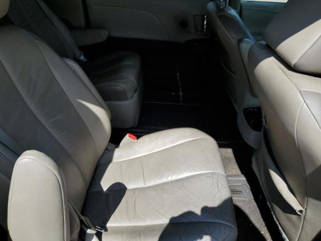 Photo 6 from auction – 2011 TOYOTA SIENNA XLE with VIN 5TDYK3DC8BS051572