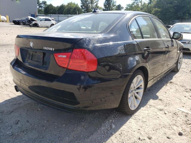 Photo 4 from auction – 2011 BMW 328 XI with VIN WBAPK7C52BA819787