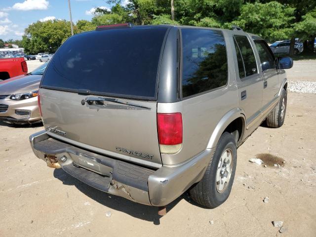 Photo 4 from auction – 2002 CHEVROLET BLAZER with VIN 1GNDT13W02K218100