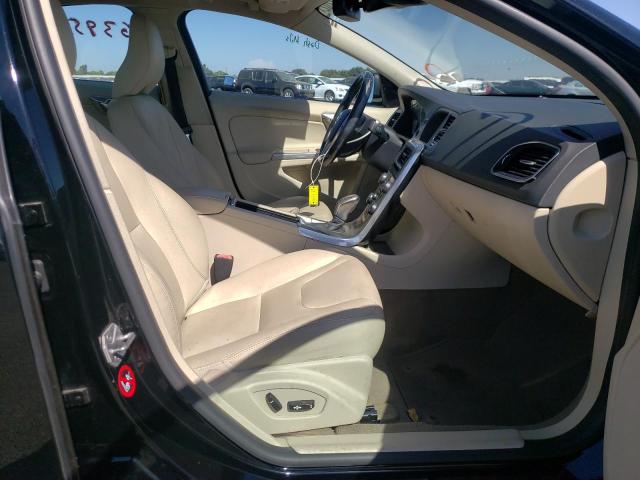 Photo 5 from auction – 2015 VOLVO S60 PREMIE with VIN YV140MFB9F1313837