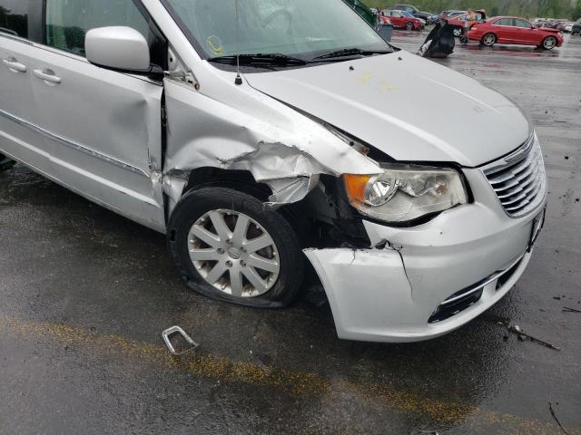 Photo 9 from auction – 2012 CHRYSLER TOWN & COU with VIN 2C4RC1BG8CR386613