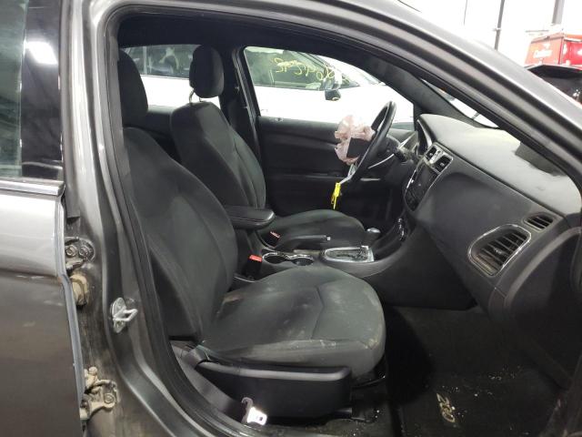 Photo 5 from auction – 2012 CHRYSLER 200 LIMITE with VIN 1C3CCBCB6CN132236