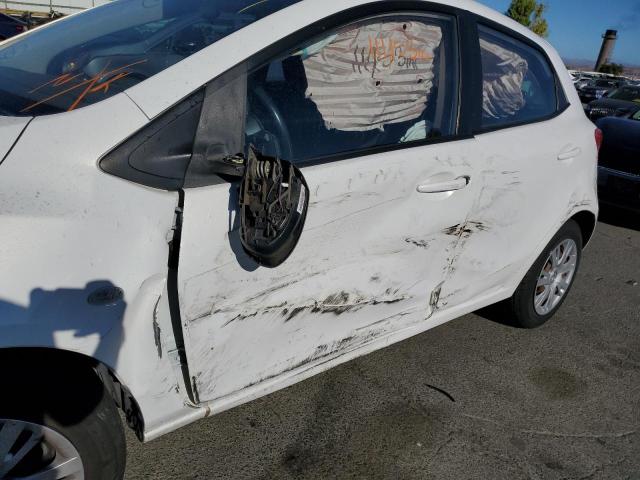 Photo 9 from auction – 2012 MAZDA MAZDA2 with VIN JM1DE1KZ8C0140256