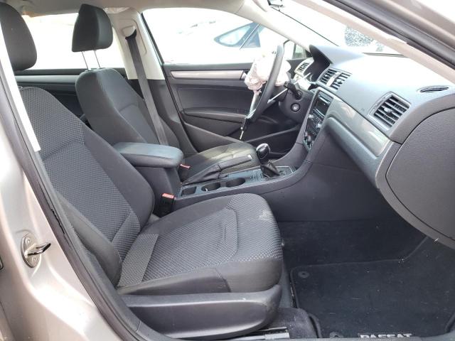 Photo 5 from auction – 2014 VOLKSWAGEN PASSAT S with VIN 1VWAS7A34EC056896