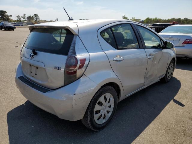 Photo 4 from auction – 2013 TOYOTA PRIUS C with VIN JTDKDTB33D1031958