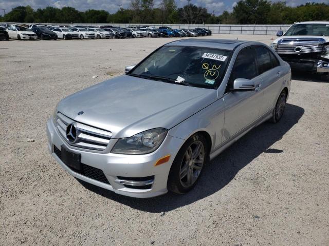 Photo 2 from auction – 2012 MERCEDES-BENZ C 300 4MAT with VIN WDDGF8BB4CF930159