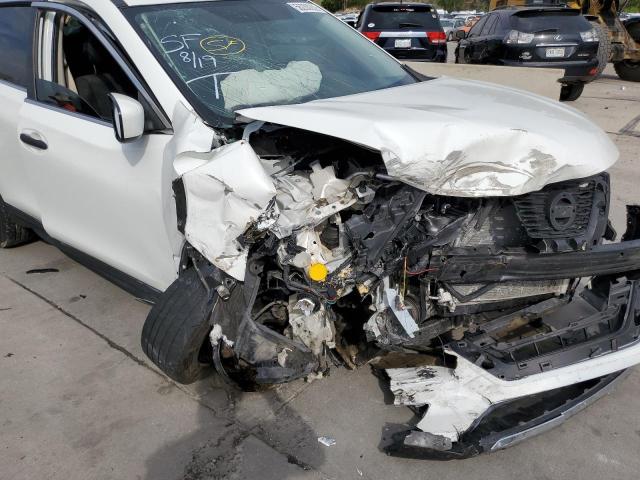 Zdjęcie 9 z aukcji – 2017 NISSAN ROGUE S z VIN KNMAT2MVXHP600119