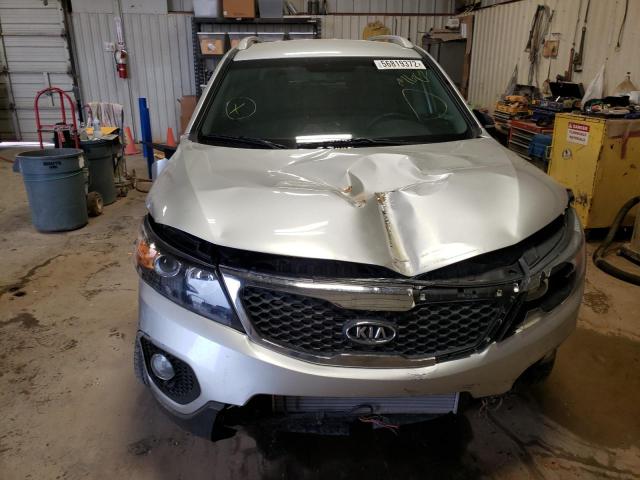 Photo 9 from auction – 2013 KIA SORENTO LX with VIN 5XYKT3A68DG324012
