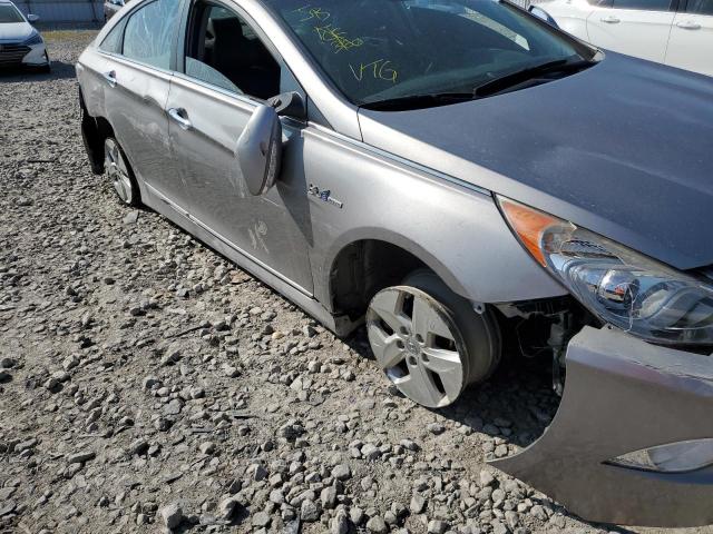 Photo 9 from auction – 2012 HYUNDAI SONATA HYB with VIN KMHEC4A44CA034524