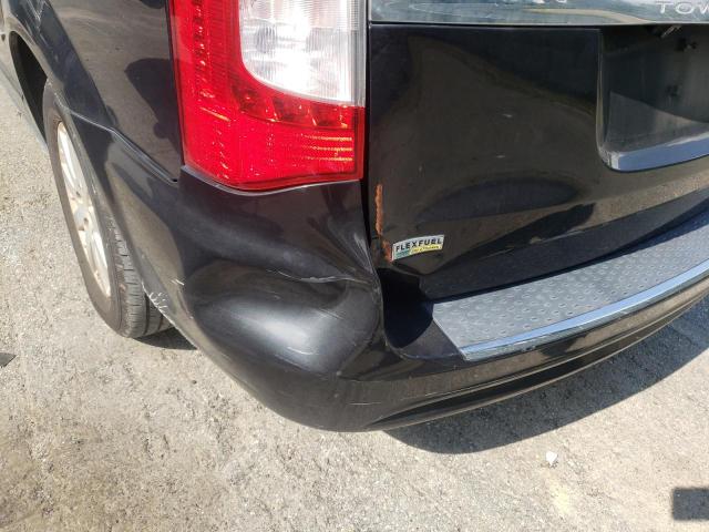 Photo 9 from auction – 2014 CHRYSLER TOWN & COU with VIN 2C4RC1BG2ER127005