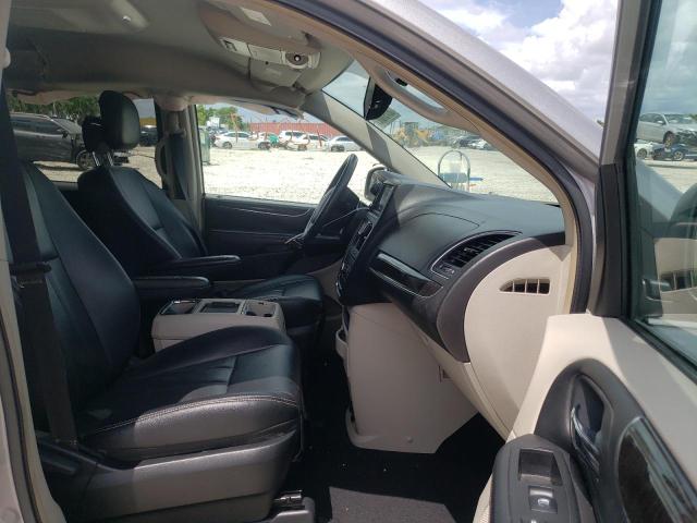 Photo 5 from auction – 2014 CHRYSLER TOWN & COU with VIN 2C4RC1BG6ER211523