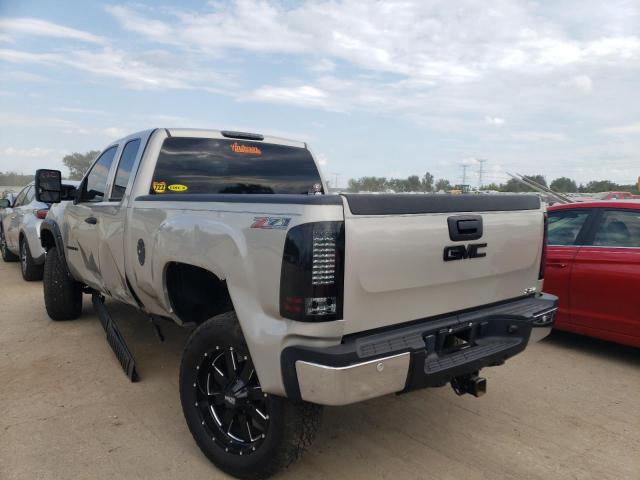 Photo 3 from auction – 2007 GMC SIERRA K25 with VIN 1GTHK29K07E541883