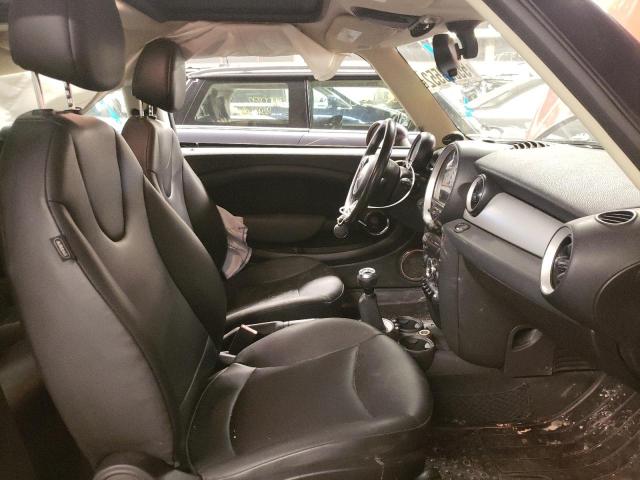Photo 5 from auction – 2011 MINI COOPER with VIN WMWSU3C57BT181702