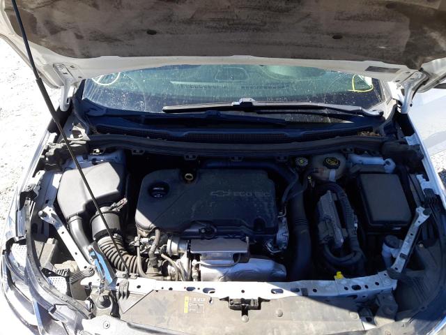 Photo 7 from auction – 2017 CHEVROLET CRUZE LS with VIN 1G1BC5SM4H7152811