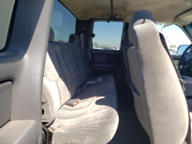 Photo 6 from auction – 2003 CHEVROLET SILVERADO with VIN 1GCHK29U23E199171