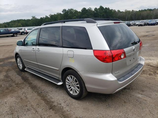 Photo 3 from auction – 2010 TOYOTA SIENNA CE with VIN 5TDKK4CC5AS313897