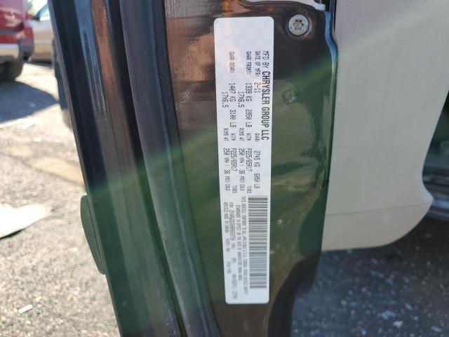 Photo 10 from auction – 2011 VOLKSWAGEN ROUTAN SE with VIN 2V4RW3DG0BR669754