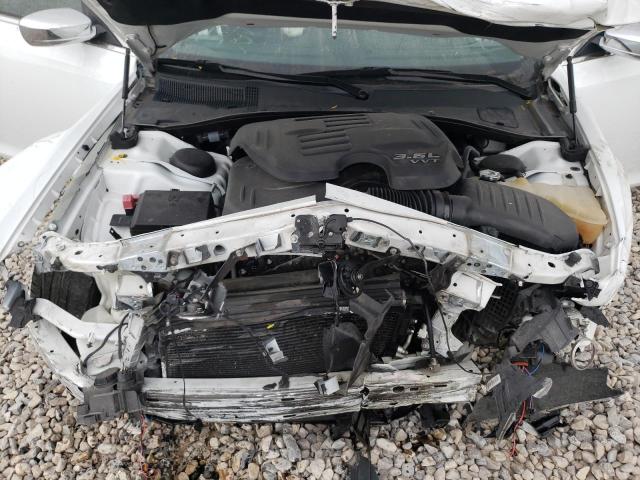 Photo 7 from auction – 2019 CHRYSLER 300 LIMITE with VIN 2C3CCAEG3KH577656