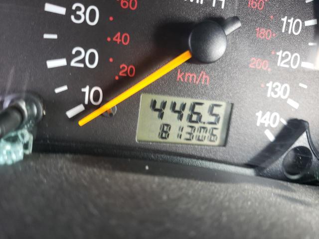 Photo 8 from auction – 2002 FORD FOCUS ZX3 with VIN 3FAFP31372R172342