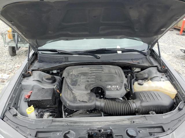 Photo 7 from auction – 2019 CHRYSLER 300 LIMITE with VIN 2C3CCAEG8KH698084