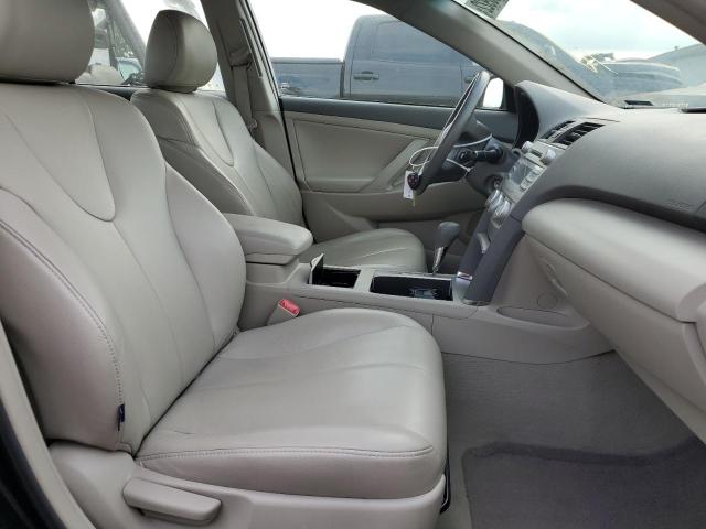 Photo 5 from auction – 2011 TOYOTA CAMRY BASE with VIN 4T4BF3EK8BR131404