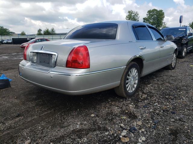 Photo 4 from auction – 2003 LINCOLN TOWN CAR with VIN 1LNHM82W83Y616392