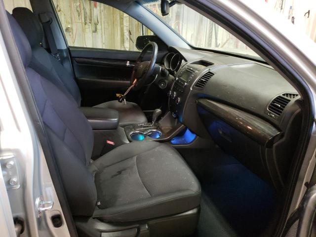 Photo 5 from auction – 2013 KIA SORENTO LX with VIN 5XYKT3A68DG324012