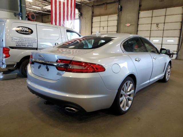 Zdjęcie 4 z aukcji – 2014 JAGUAR XF z VIN SAJWJ0EF9E8U14716