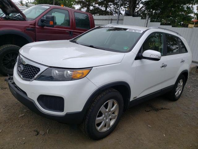 Photo 2 from auction – 2013 KIA SORENTO LX with VIN 5XYKTDA27DG404839