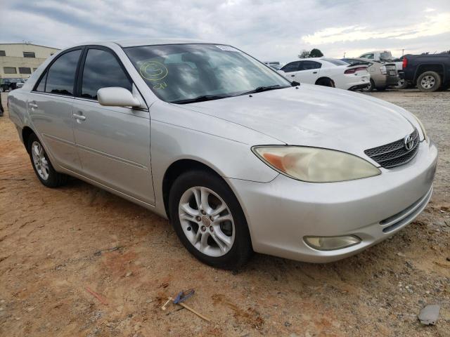 TOYOTA CAMRY LE 2004 with VIN 4T1BE30K44U796016 - Photo from auction