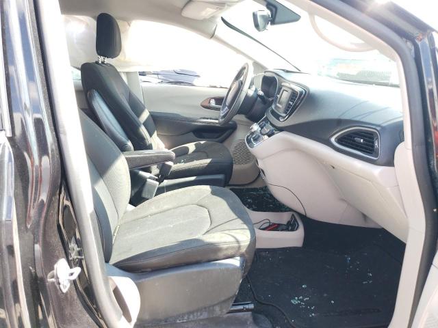 Photo 5 from auction – 2017 CHRYSLER PACIFICA T with VIN 2C4RC1DG0HR607576