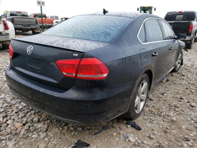 Photo 4 from auction – 2013 VOLKSWAGEN PASSAT SE with VIN 1VWBP7A30DC044183