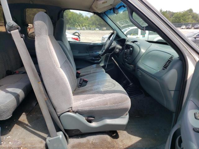 Photo 5 from auction – 1997 FORD F250 with VIN 2FTFX2862VCA86177