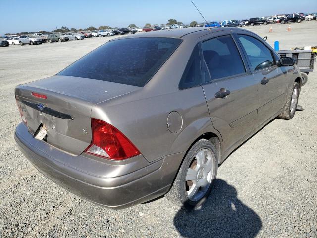 Photo 4 from auction – 2003 FORD FOCUS SE C with VIN 1FAFP34Z03W344015