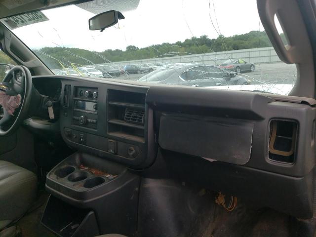 Photo 9 from auction – 2017 CHEVROLET EXPRESS G2 with VIN 1GCWGAFF5H1335428