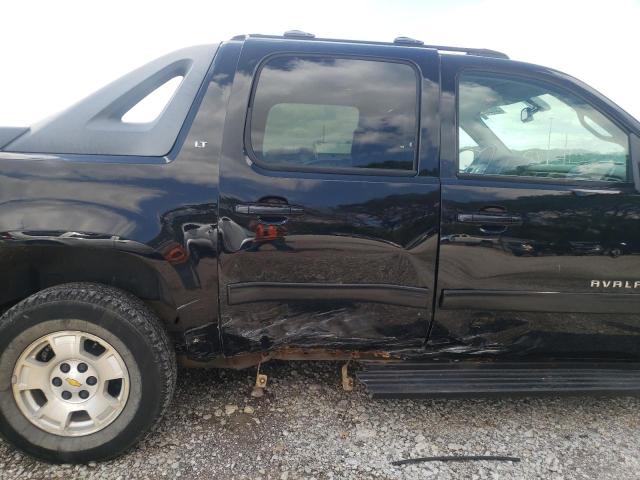 Photo 9 from auction – 2011 CHEVROLET AVALANCHE with VIN 3GNTKFE33BG363394