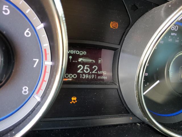 Photo 8 from auction – 2012 HYUNDAI SONATA SE with VIN 5NPEC4AC5CH501373